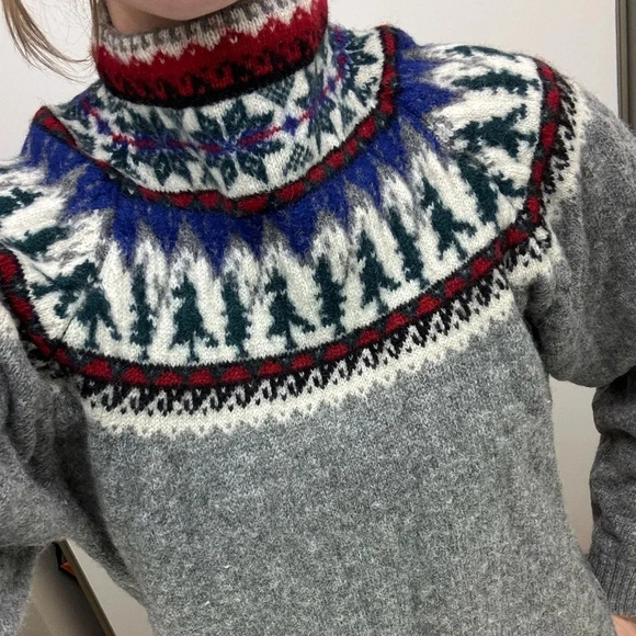 Vintage Eddie Bauer 90’s Wool Fair Isle Women’s Sweater - Picture 5 of 7